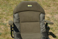 Rybrska stolika FAITH Lounge Chair S - nosnos 125kg