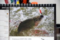 SPORTS -stolový rybársky kalendár s receptami 2018 SPORTS -stolový rybársky kalendár s receptami 2018