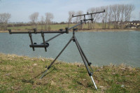 Kovov tripod 2900g